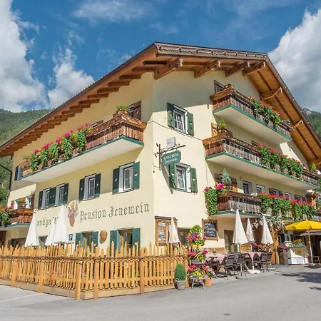 Herberg & Alpine Tradition Jenewein Fulpmes
